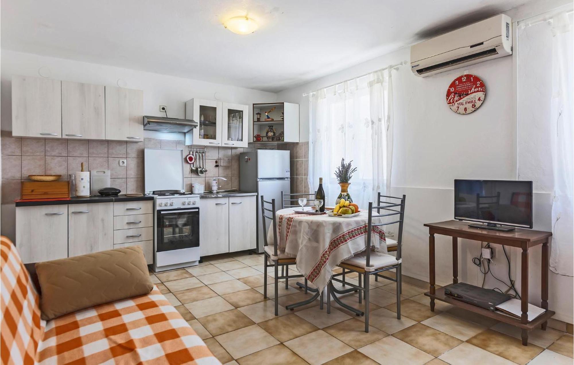 Awesome In With Kitchen